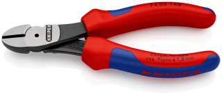 KNIPEX 74 02 140 Silové boční štípací kleště s vícekomponentními rukojeťmi atramentované na černo 140 mm